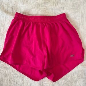 ALO Stride Shorts